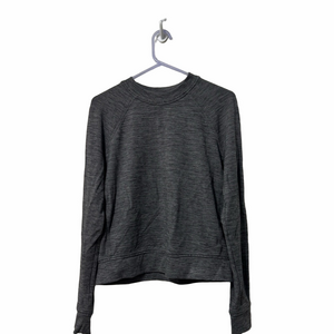 Lululemon close comfort crewneck size 6 euc